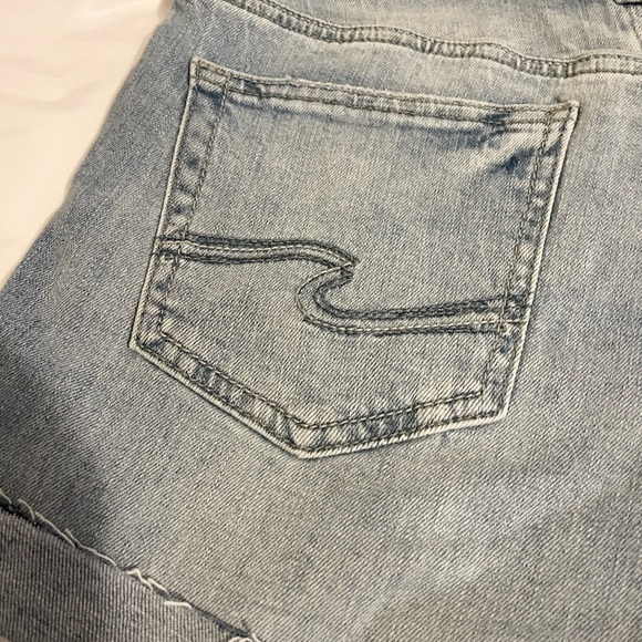 Sz 25 (W5) L4 Boyfriend Mid Rise Short boyfriend mid rise shorts Indigo wash NW - Picture 8 of 13